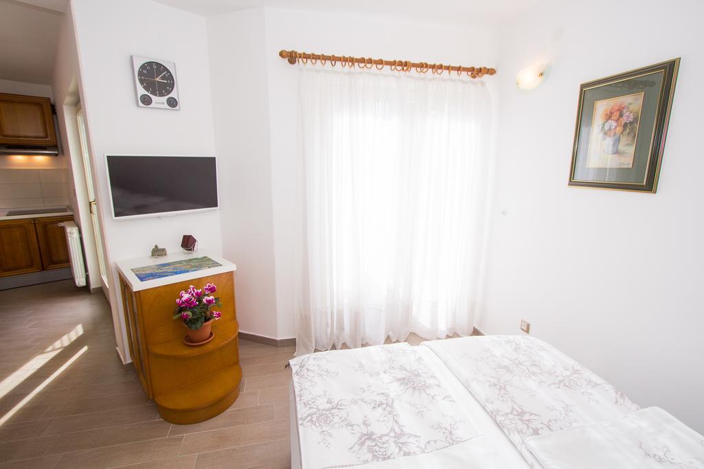 Aurora Apartments Σίμπενικ Εξωτερικό φωτογραφία