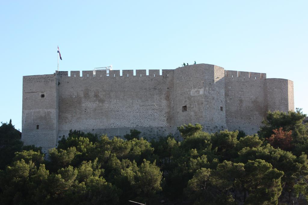 Aurora Apartments Σίμπενικ Εξωτερικό φωτογραφία