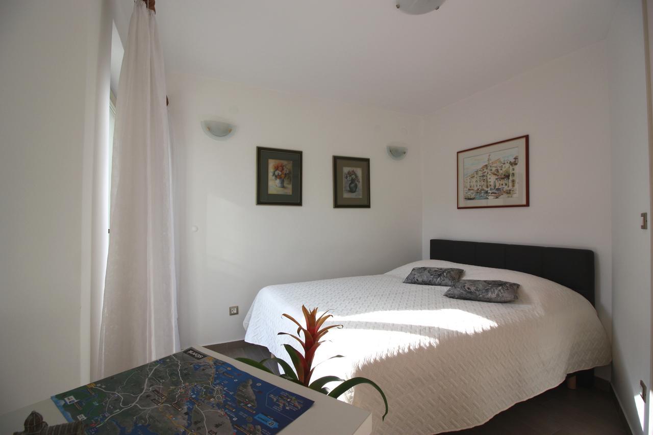 Aurora Apartments Σίμπενικ Εξωτερικό φωτογραφία