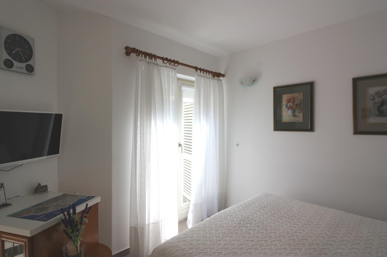 Aurora Apartments Σίμπενικ Εξωτερικό φωτογραφία